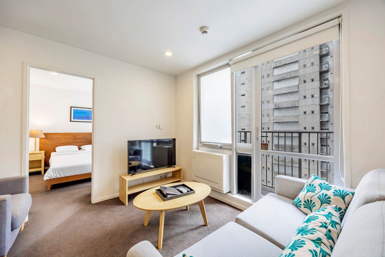 Affordable CBD 2 Bed + 2 Bath - Bild 3