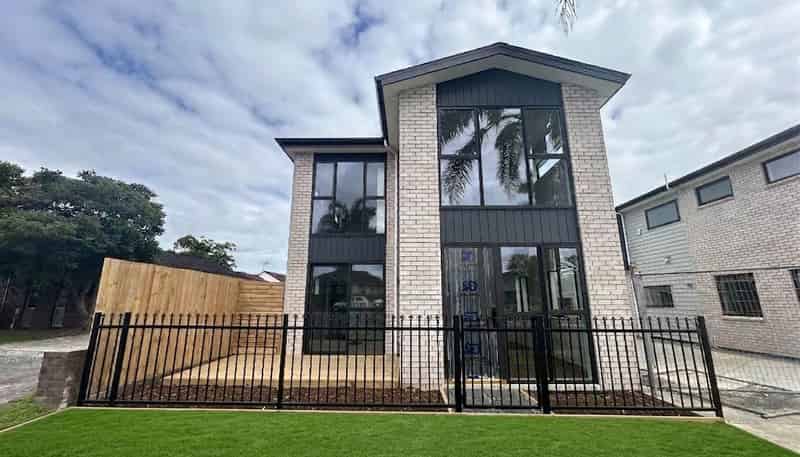 2/55 Great South Road, Papatoetoe