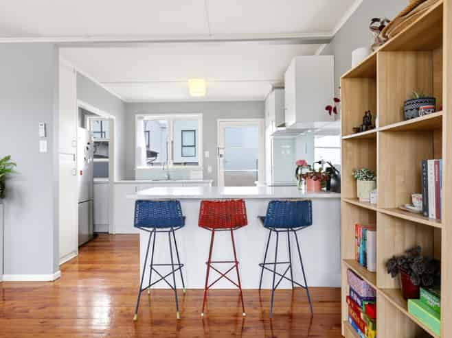 2/276 Rosebank Road, Avondale