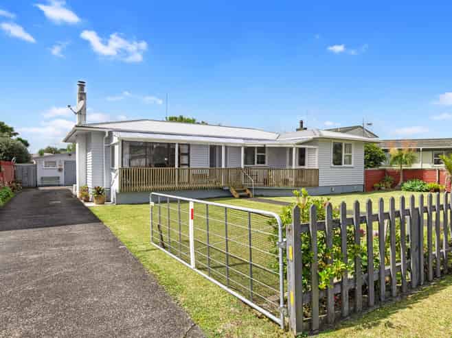 14 Erin Street, Tikipunga