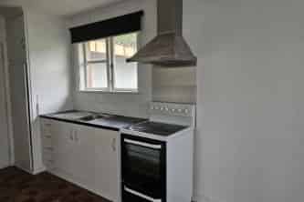 11 Maher Place, Ranui