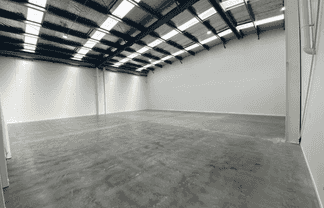 Warehouse, Office & Showroom