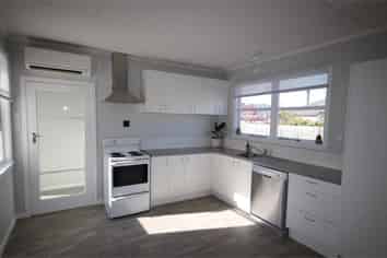 102 Elizabeth Street, Allenton