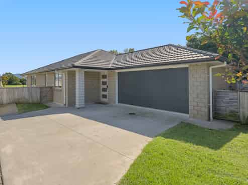 12 Richardson Road, Omokoroa