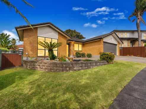 16 Leafield Crescent, Henderson