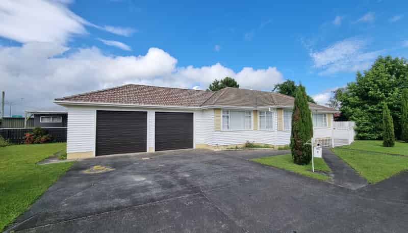 2 Denbigh Square, Feilding