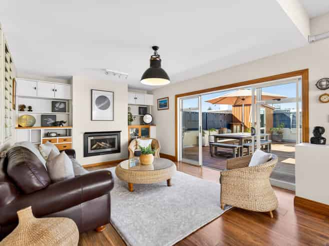 153 Emerson Street, Napier South