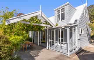 137 Aro Street, Aro Valley