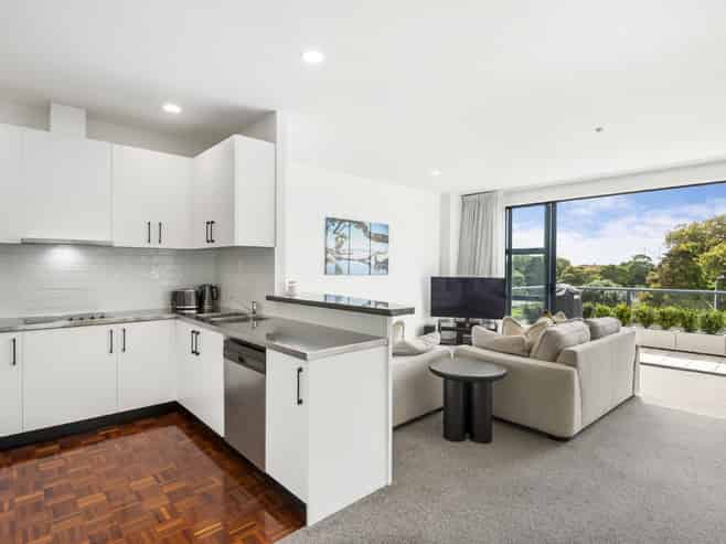 4F/220 Victoria Street West, Auckland Central