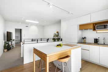 220/38 Khyber Pass Road, Grafton