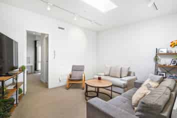 220/38 Khyber Pass Road, Grafton