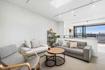 220/38 Khyber Pass Road, Grafton