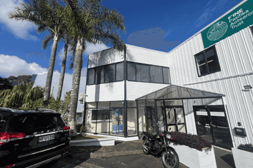 Affordable Manukau CBD Office