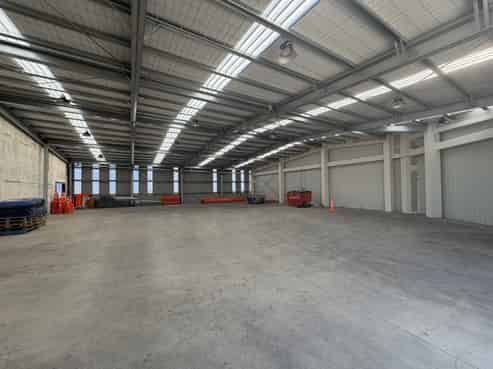 Central Hutt Warehouse
