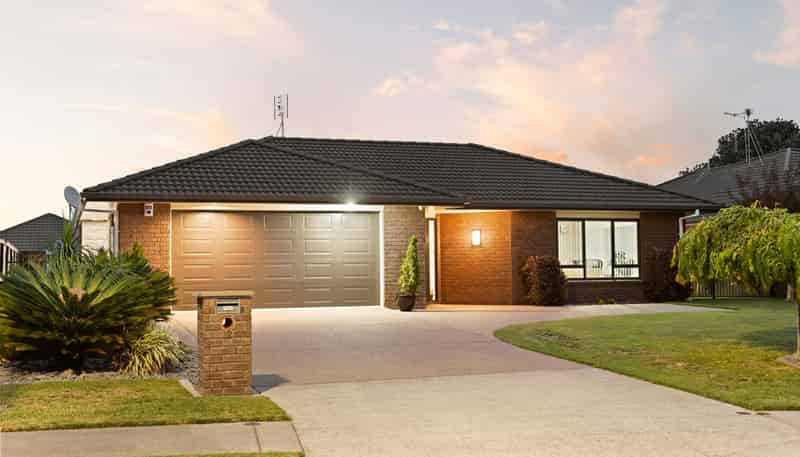 12 Ebony Court, Rototuna North