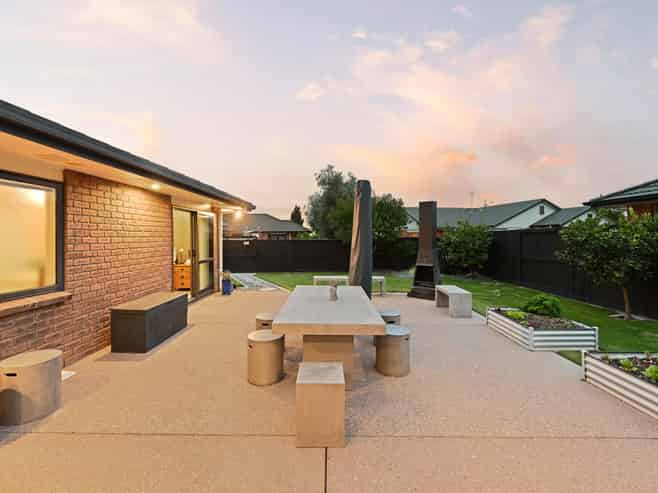 12 Ebony Court, Rototuna North