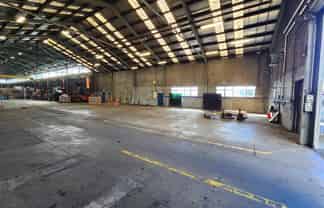 Affordable Sockburn Warehouse