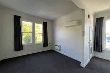 Upper Flat/179 Ohiro Road, Brooklyn