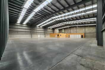 Versatile Industrial in Prime Position