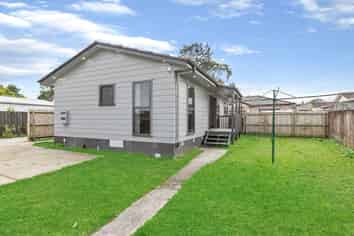 4 Secretariat Place, Randwick Park