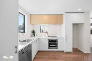 130 Cambridge Terrace, Fairfield