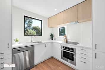 130 Cambridge Terrace, Fairfield