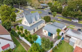 2 Brylee Drive, Conifer Grove