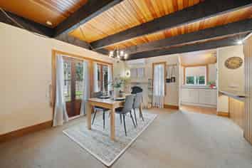 2 Brylee Drive, Conifer Grove