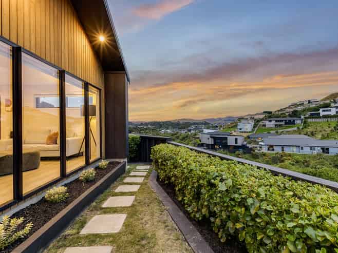 23 Banks Boulevard, Whitby