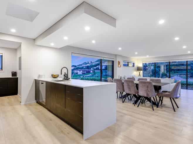 23 Banks Boulevard, Whitby