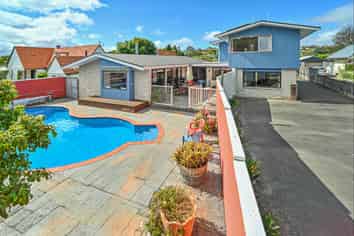 45 Plassey Street, Havelock North