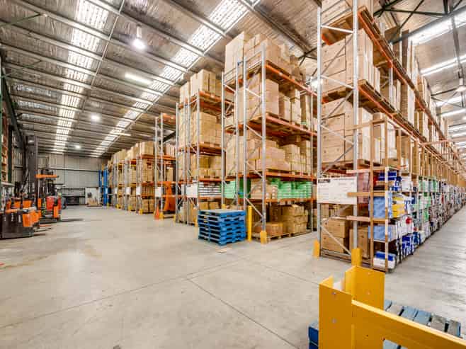 Large 6186m² Whakatu Warehouse