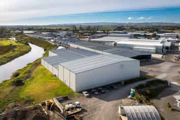 Whakatu Warehouse For Lease