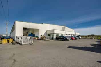 Whakatu Warehouse For Lease