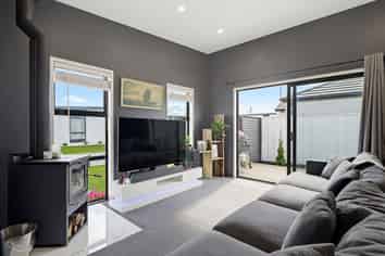 24 Greengrass Crescent, Kaiapoi