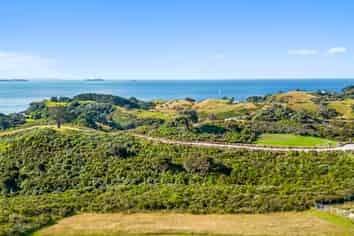 7 Tukere Lane, Onetangi