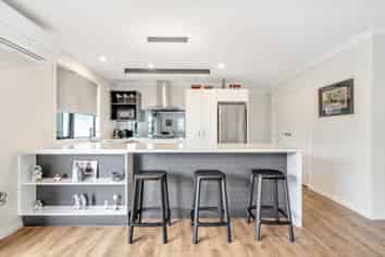 15 Piwakawaka Drive, Stoke