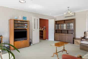 9 Magnolia Rise, Waipahihi