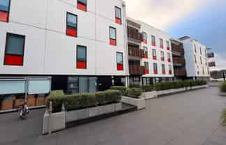 307/ Library Lane, Albany