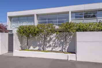 12 Holly Road, Saint Albans