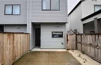 11 Kaha Road, Takanini