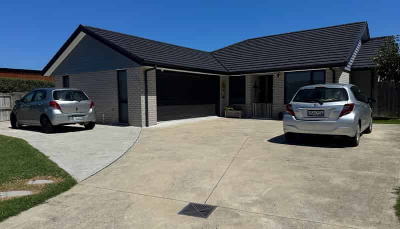 25 Costello Drive, Ngatea