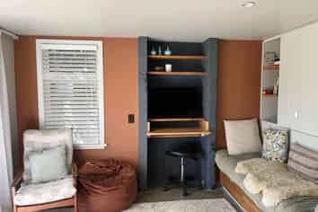 Nelson & Bays - Address withheld