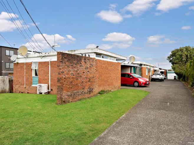 47 Mount Smart Road, Onehunga