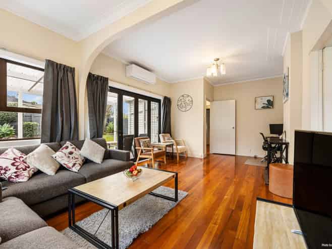 22 Shackleton Road, Mount Eden