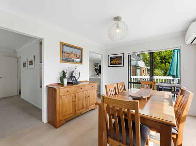 51 Redwing Street, Browns Bay
