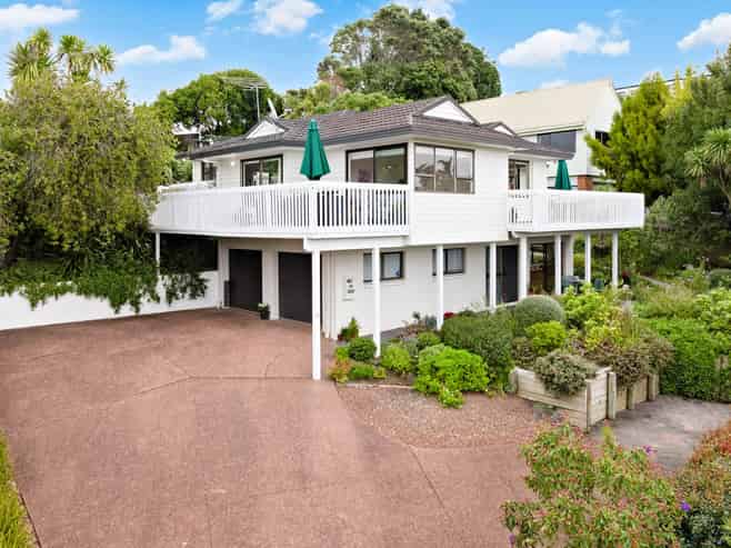 51 Redwing Street, Browns Bay