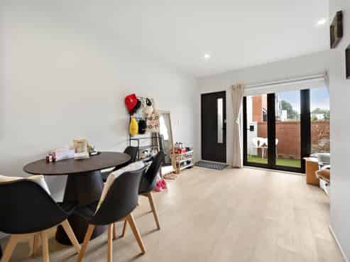 28/124 Taylors Road, Mount Albert