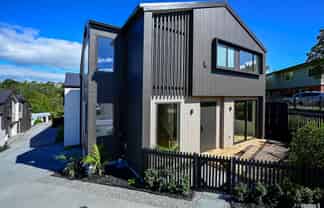 14 Cloverly Crescent, Campbells Bay