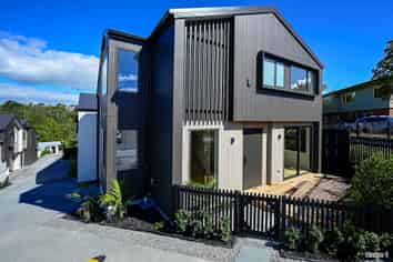 14 Cloverly Crescent, Campbells Bay